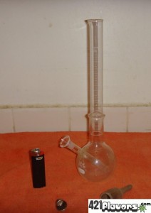 beaker-bottle-bong beaker-bottle-bong
